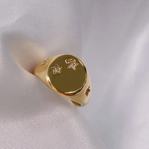 18k gold zircon round chunky tarnish resistant ring - Picture 1 of 5